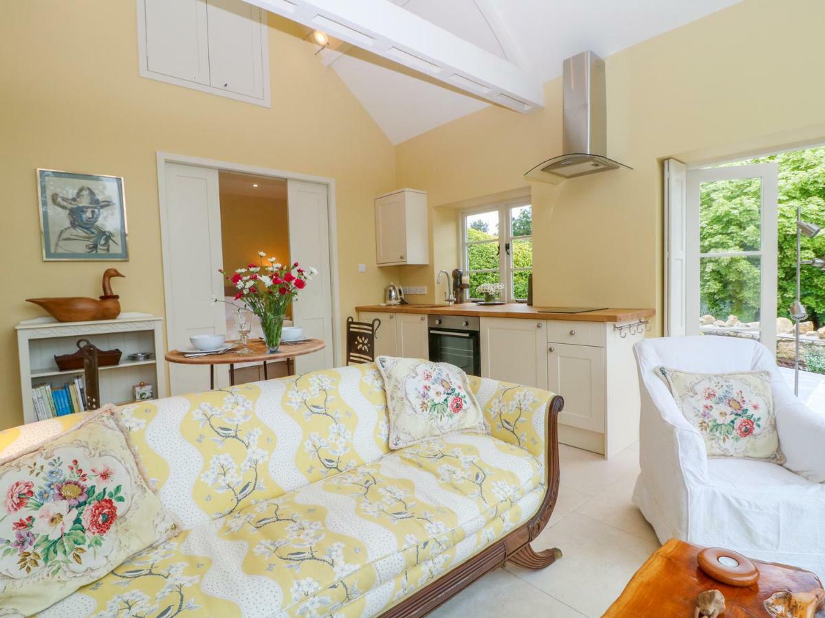 Pheasant Cottage Bath Luaran gambar